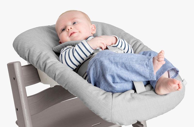 Sanitaria Marzotto - Acquistando una sedia Stokke Tripp Trapp + Baby Set  avrai in OMAGGIO un vassoio Stokke • design unico • omologato dai 0m+  grazie all'ovetto Newborn • utilizzabile a bordo